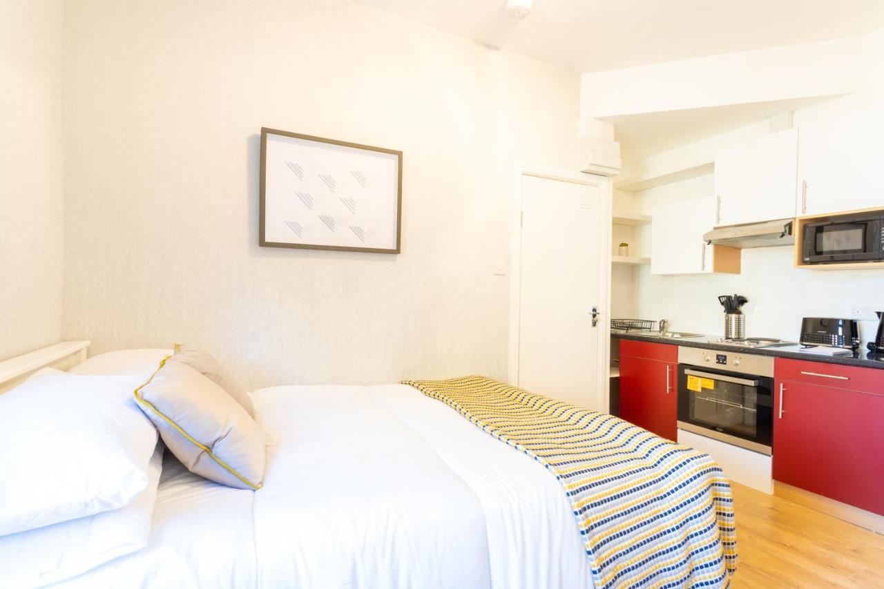 Modern 1 Bed Flat In West Kilburn By Queen's Park For 2 People Appartement Londres