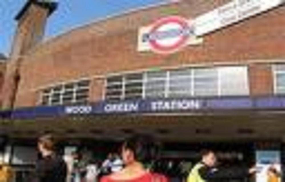 Wood Green Direct Tube Eurostar Heathrow, Close Ally Pally, Excellent For Contractors And Relocators *