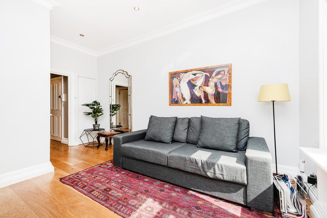 Lovely 2 Bedroom In Notting Hill Apartment