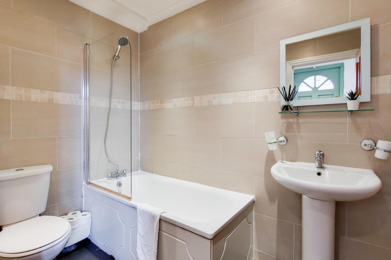 Welcomestay Tooting Broadway 3 Bedroom * Londres