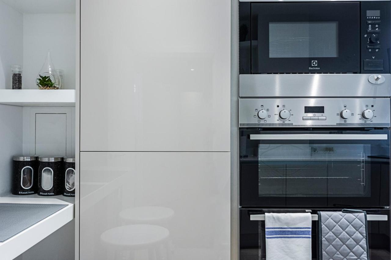 Appartement Chiswick Park 3 Bed 3 Bath West London - Parking Londres