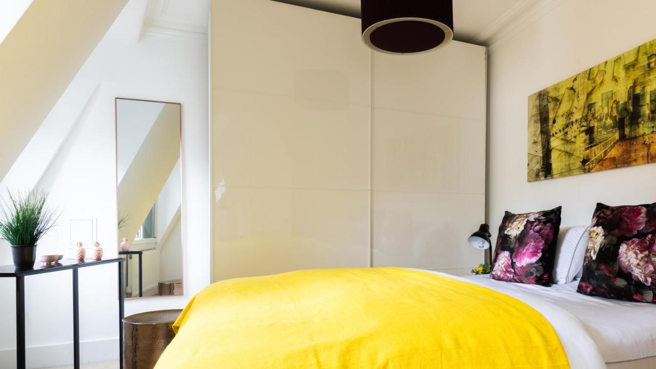 Phenomenal 5bedroom Design House For Nomads Xxl Groups Apartamento