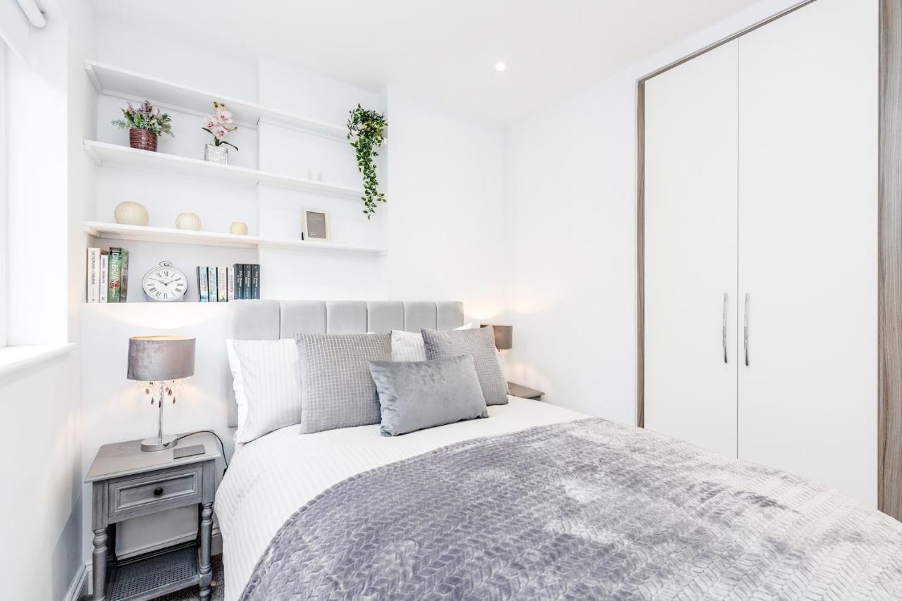 Bright & Modern 2-bed Notting Hill Apartamento Londres