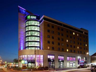 Holiday Express - Newbury Park, An Ihg 3* Londres