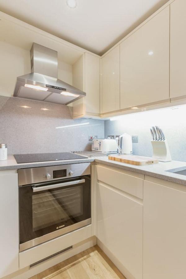 Luxury Apartment, Next To Paddington Station! Appartement *
