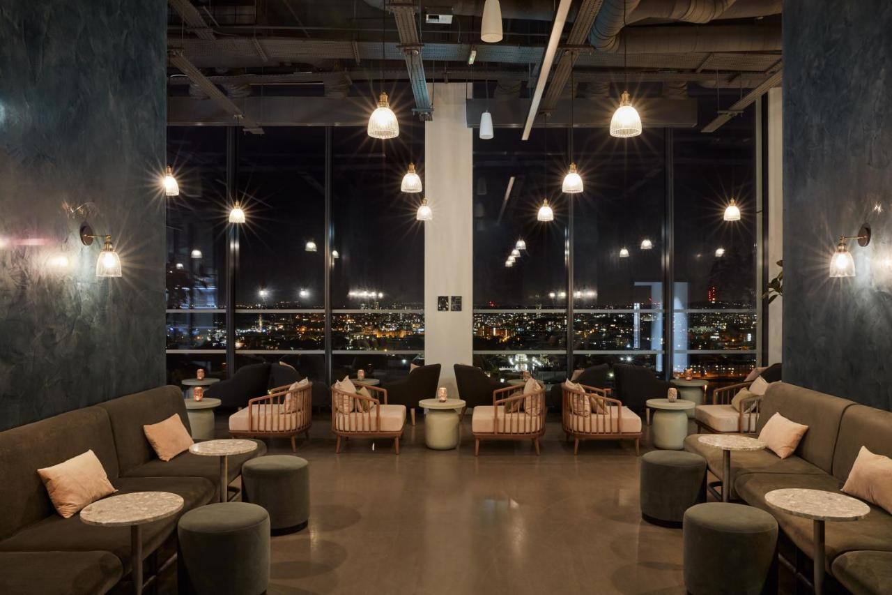 Ark Canary Wharf London