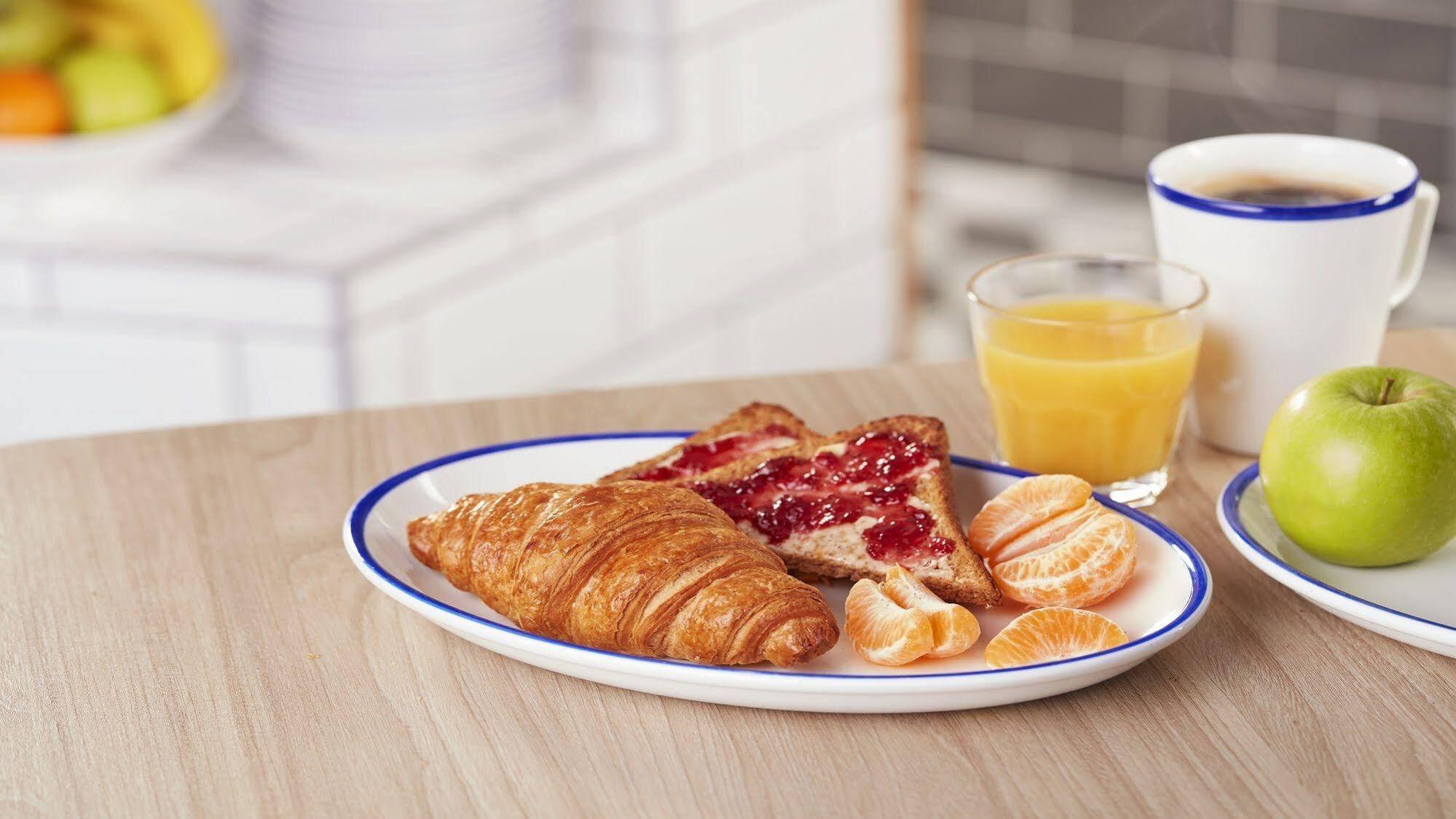 Express Southwark By Ihg Hotel 3*