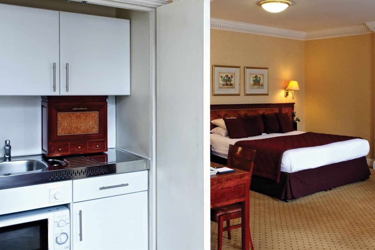 Casa de hóspedes Grange Portland 4*