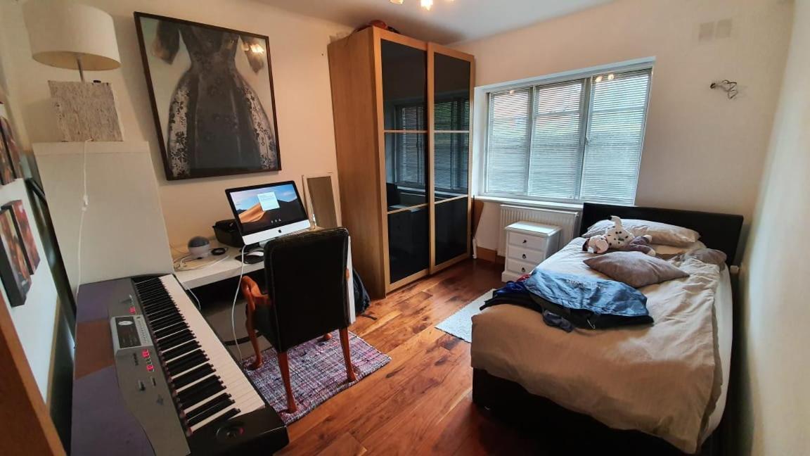 Azurine - 8 Apartment
