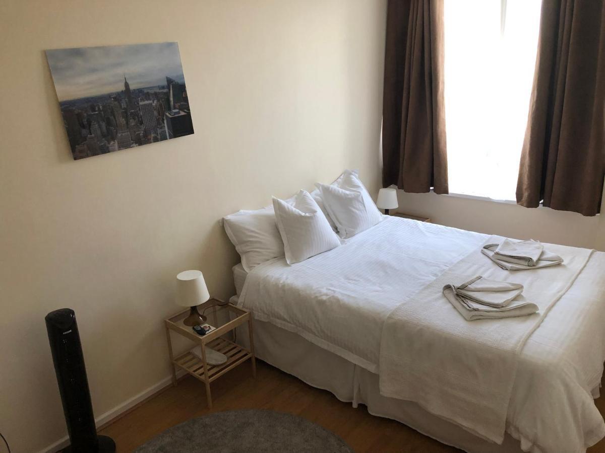 Splendid 2 Bedroom In Shepherd's Bush