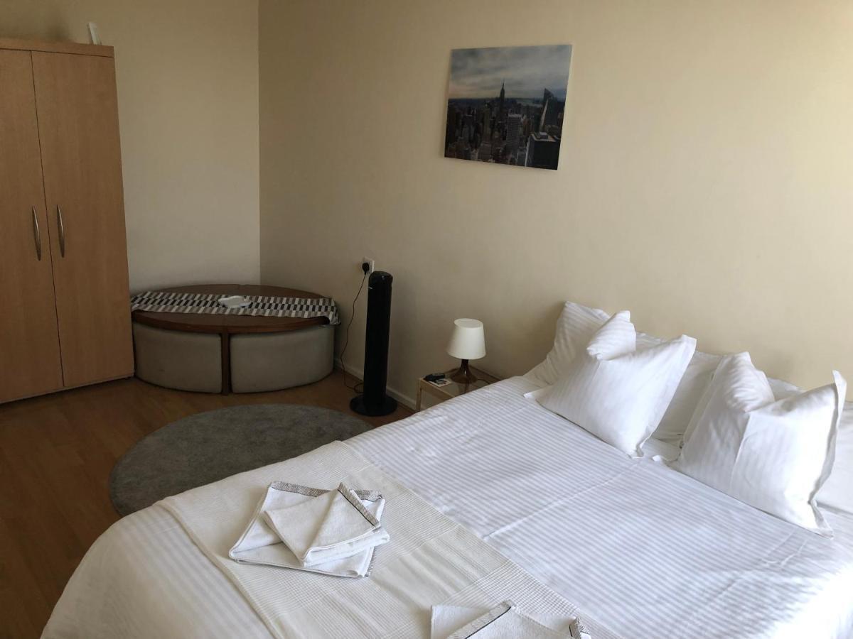 Splendid 2 Bedroom In Shepherd's Bush * Londres