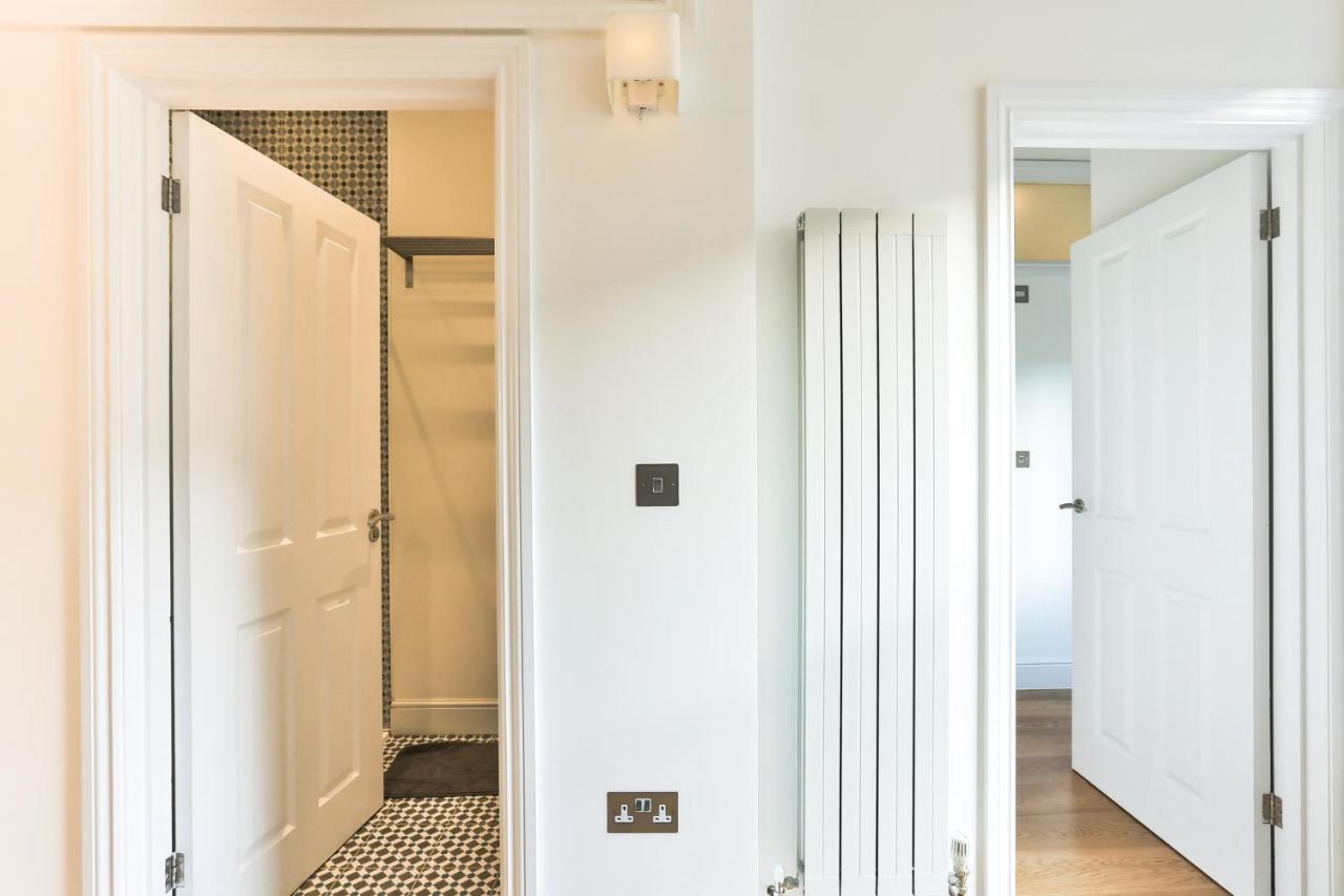 The Secret Corner Of Notting Hill *
