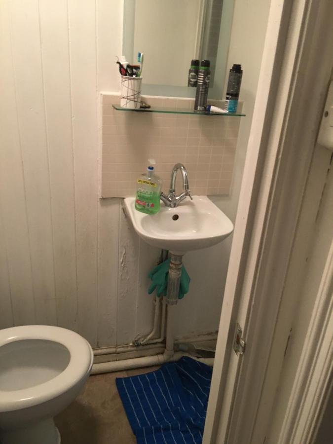 Small Bed Privatunterkunft *