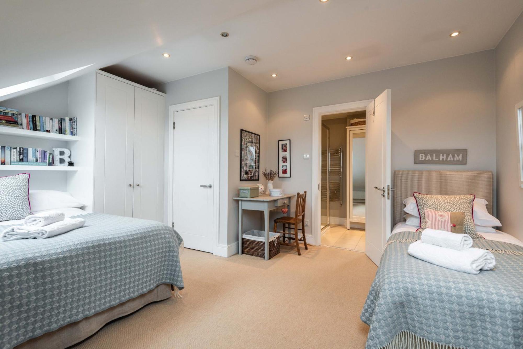 Bright Family Close To Wandsworth Common Appartement *