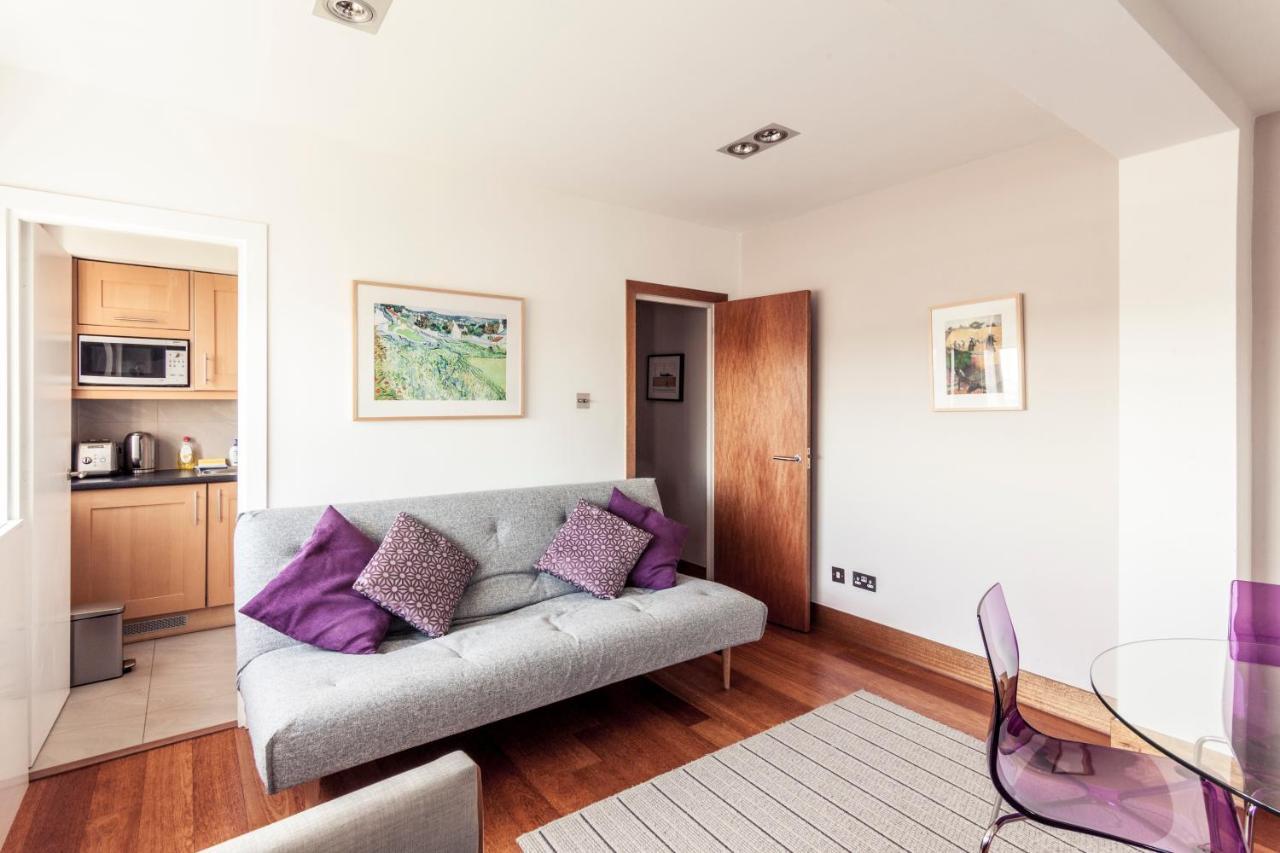 Amanah - Luxury 2 Bed Chelsea Cloisters Skyline Apartamento