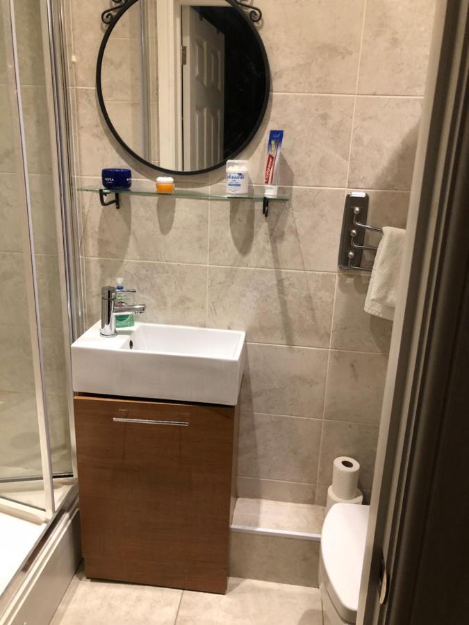 Appartement Flat Finchley Rd Nw11 *
