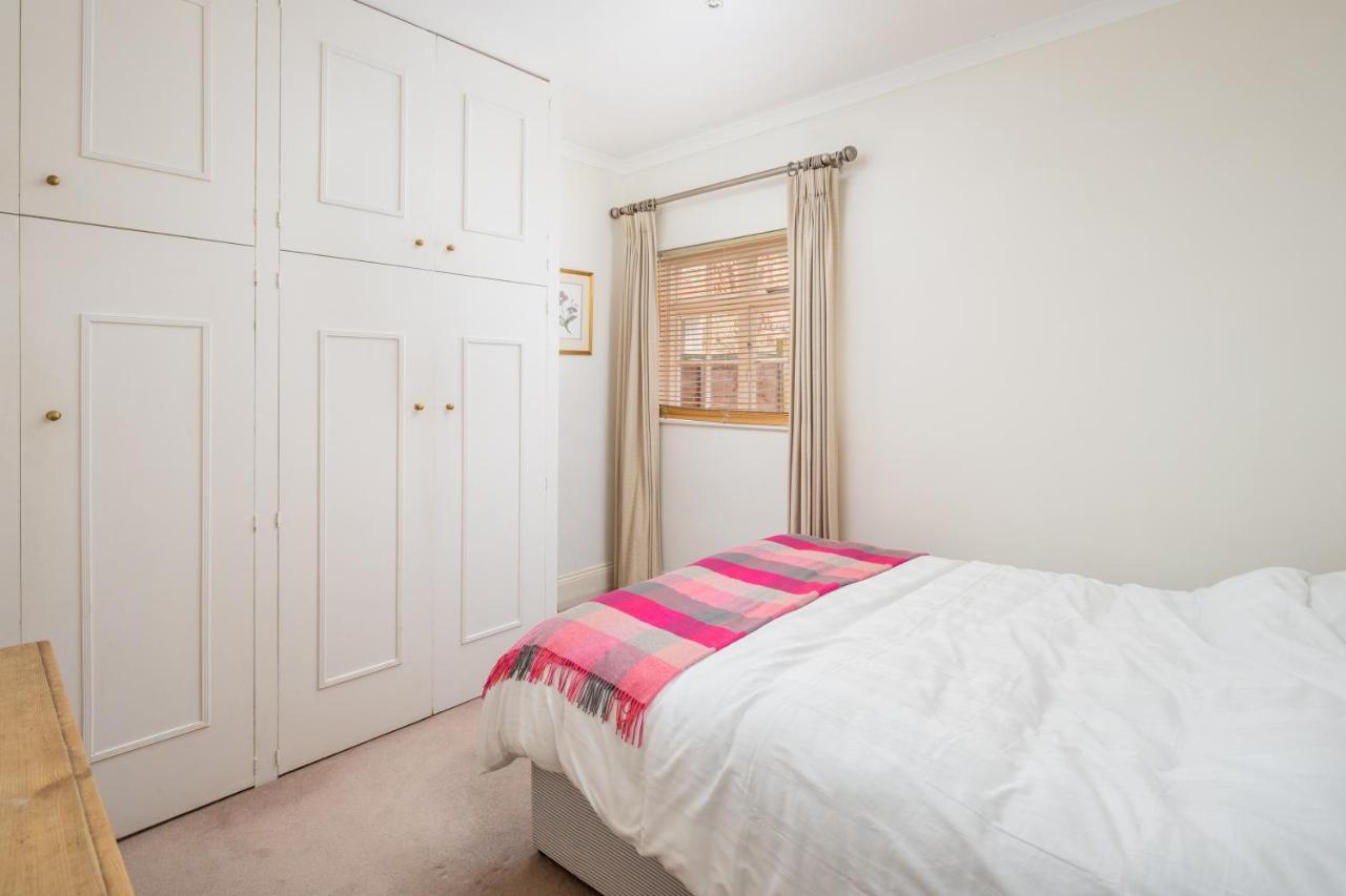 Charming 2br Flat With Patio In Hammersmith Londres