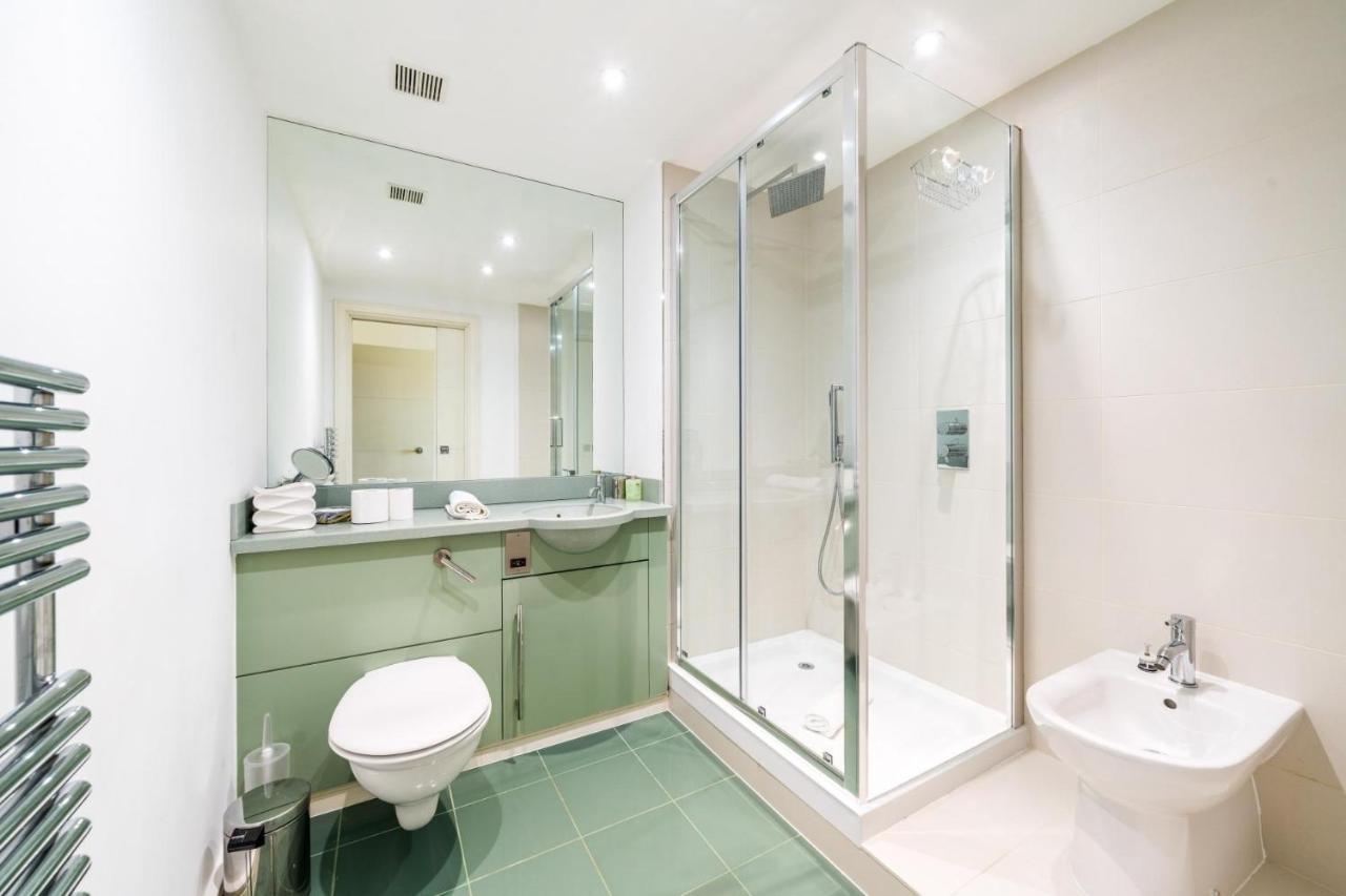 New Stunning 2bd Amazing Views Appartement Londen