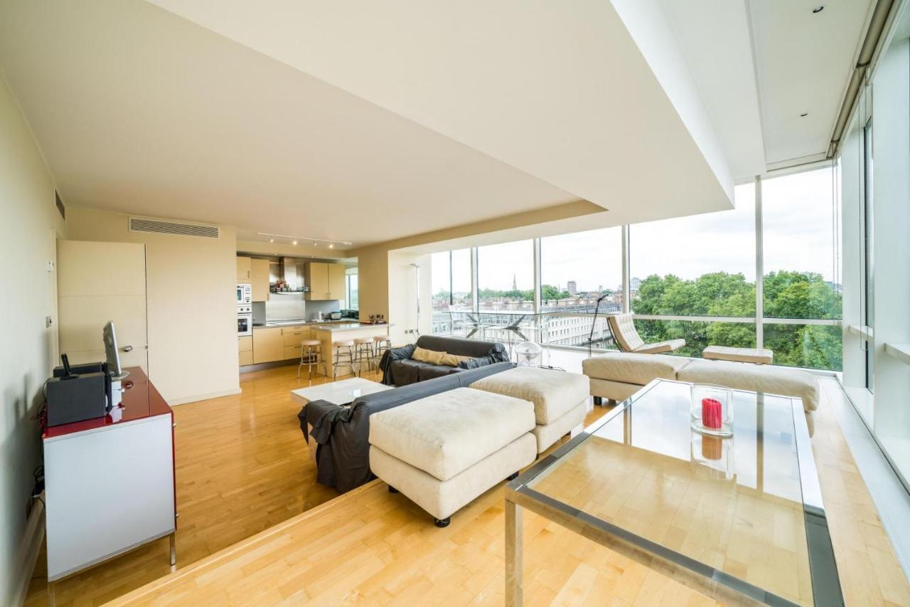 Appartement New Stunning 2bd Amazing Views Londen
