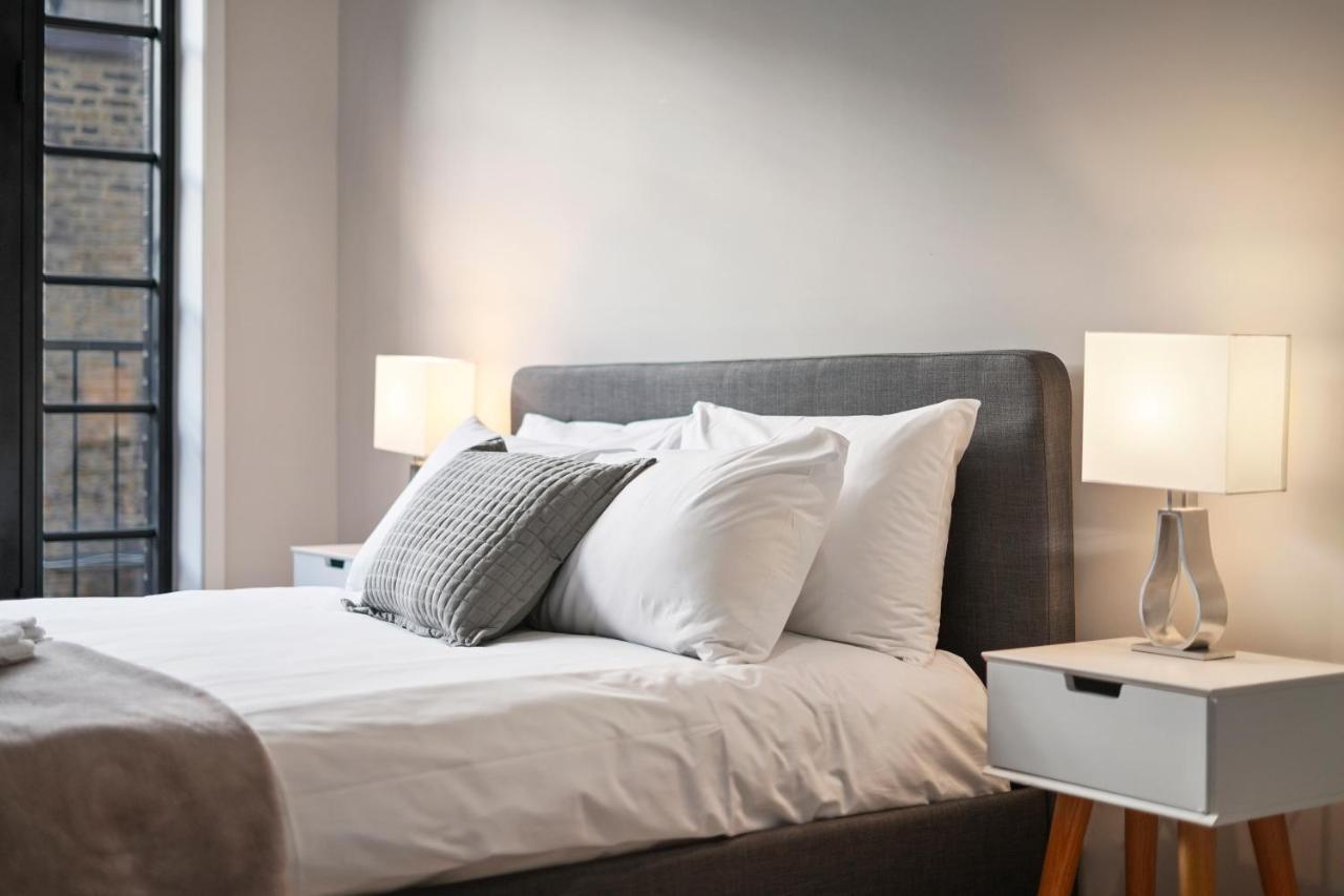 2 Bed Lux Near Free Wifi By Aparts Apartamento *