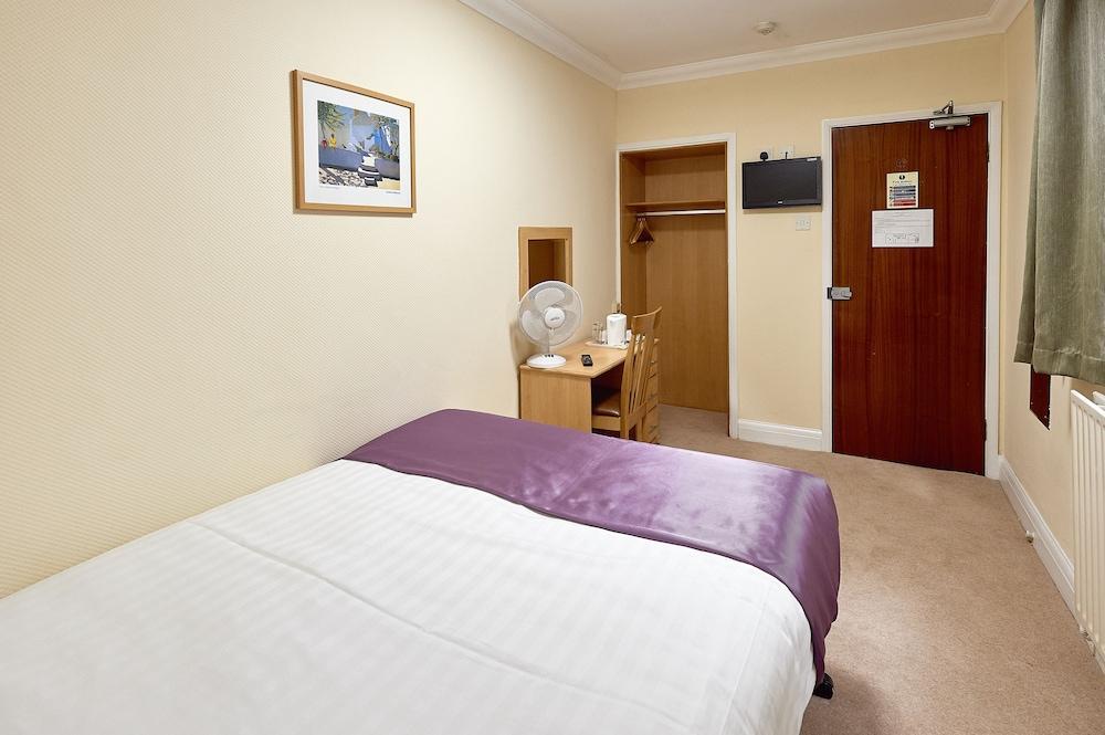 Oyo 24 Sussex, Paddington 3* Londen