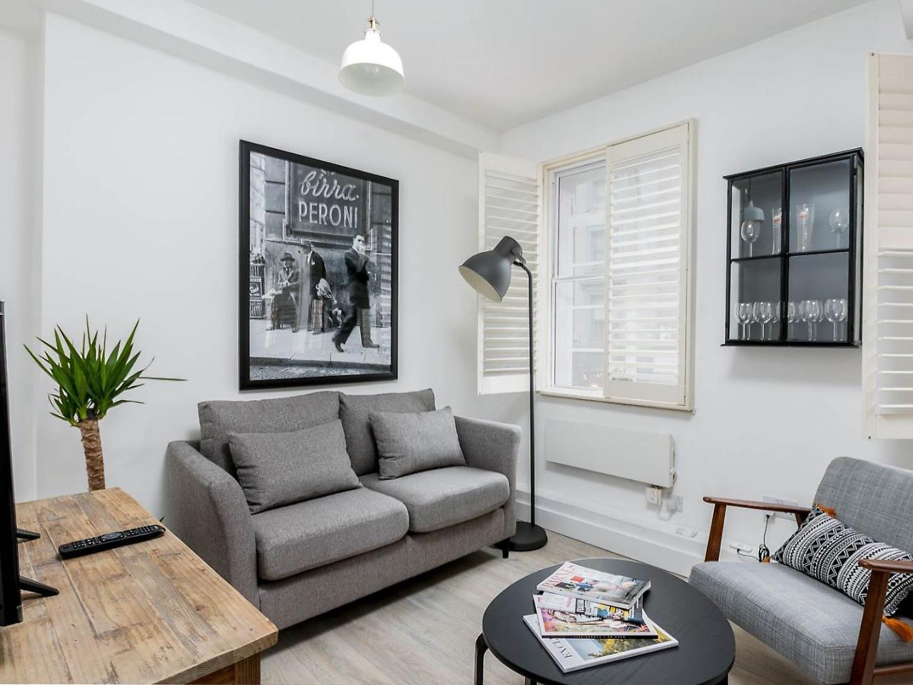 Lovely Maisonette - Goodge Street 55 Londres