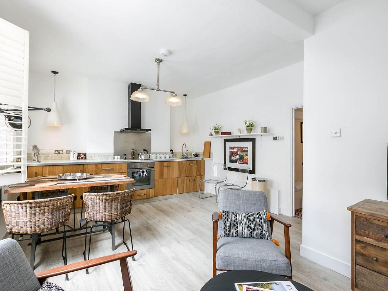 Lovely Maisonette - Goodge Street 55 Appartement