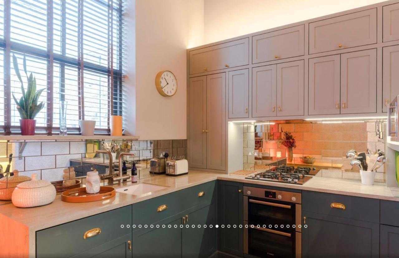 Neon Melody - Playful 2 Bedrooms By Bridge Appartement *