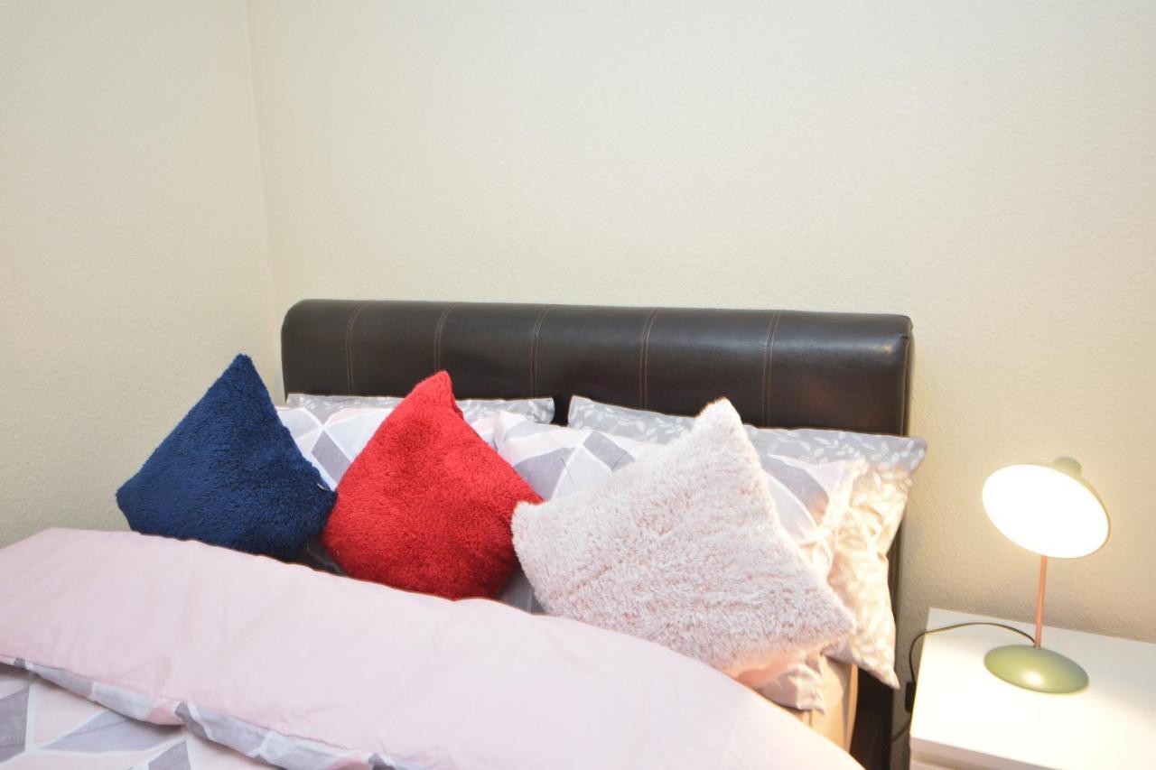 Appartement Beautiful Two Bedroom Near O2 Arena Londres