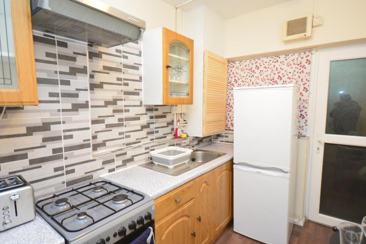 Beautiful Two Bedroom Near O2 Arena Appartement Londres