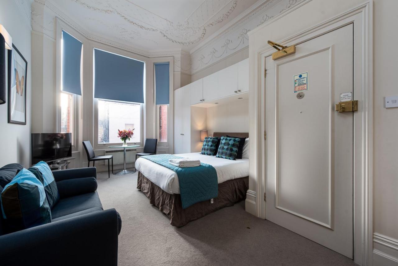 The By Capital Londres