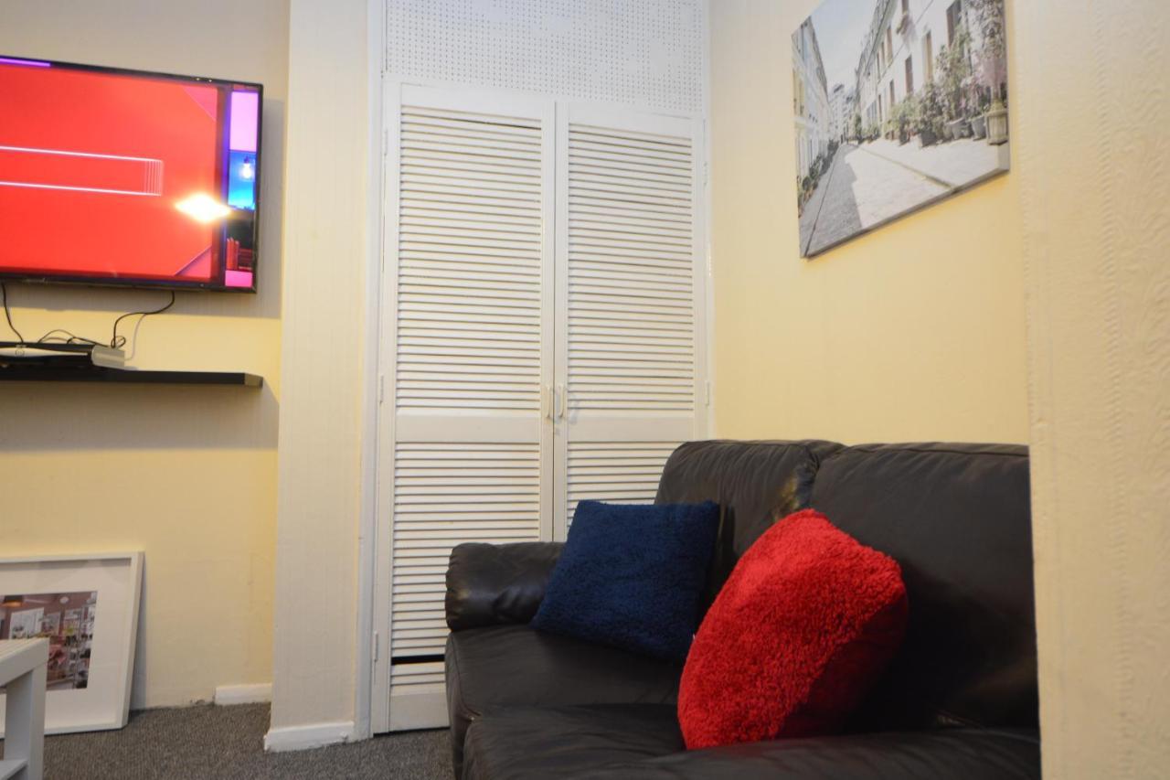 Beautiful Two Bedroom Near O2 Arena Appartement *