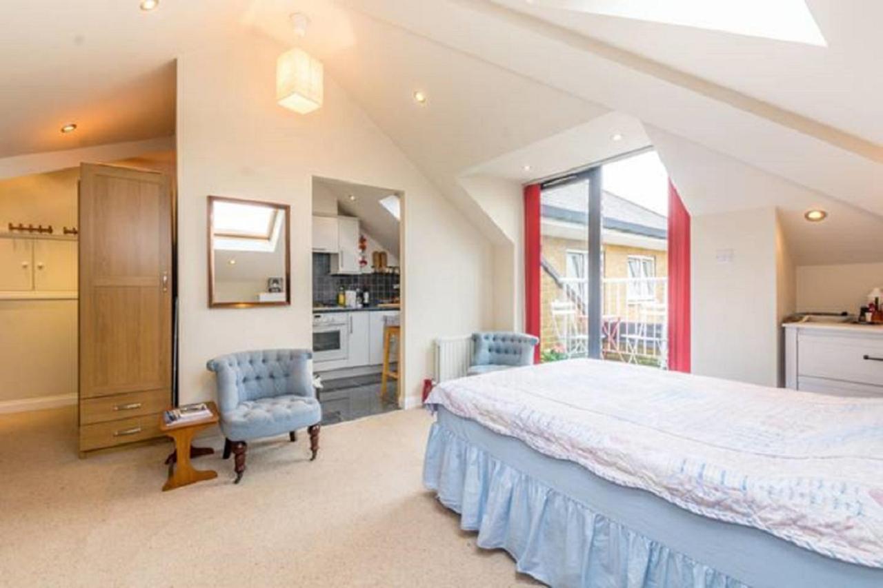 Trendy Studio, Maida Hill - Sk *