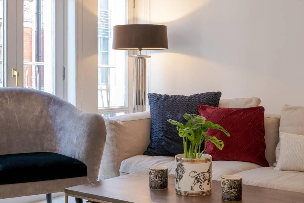Apartment Maddox House *