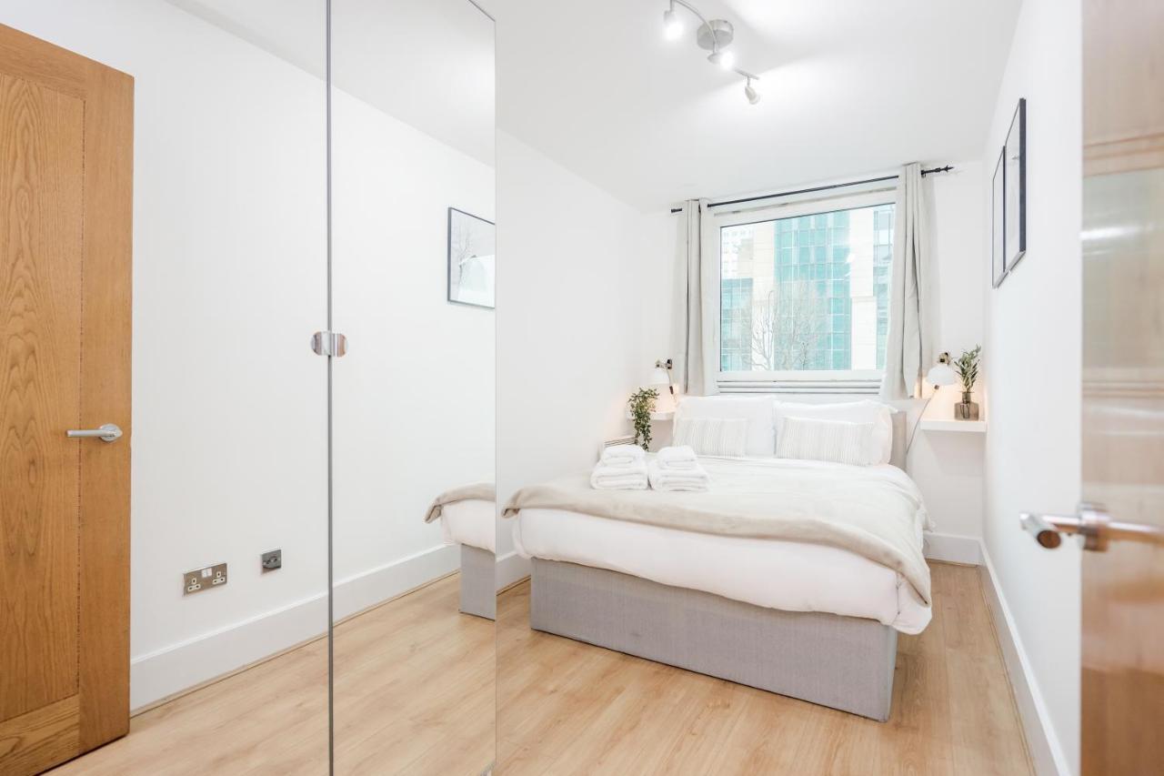 Welcomestay Vauxhall St Georges Wharf 2 Bedroom Londres