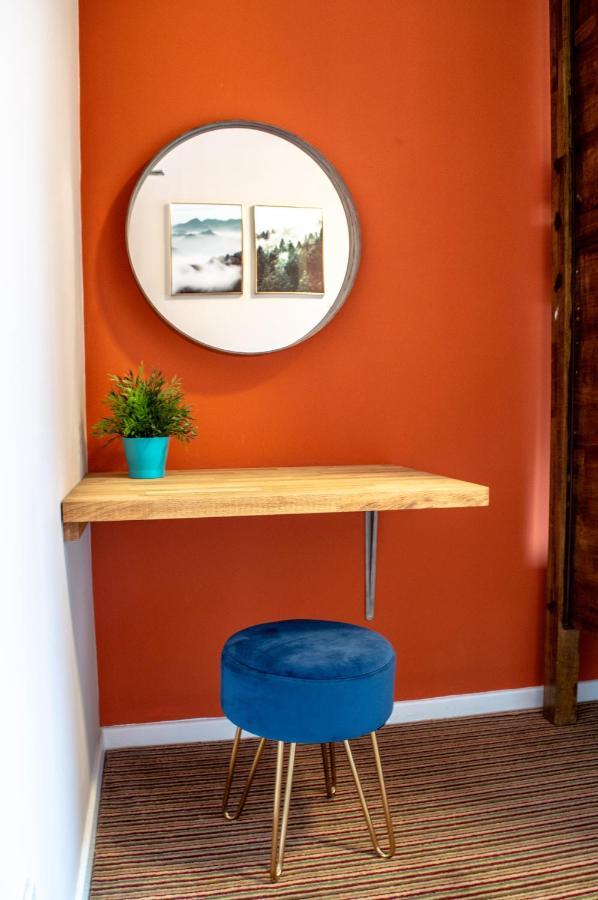 Palmers Hillspring At Willesden Albergue *