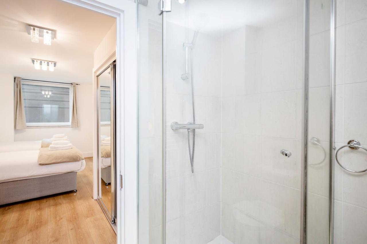 Welcomestay Vauxhall St Georges Wharf 2 Bedroom Appartement *