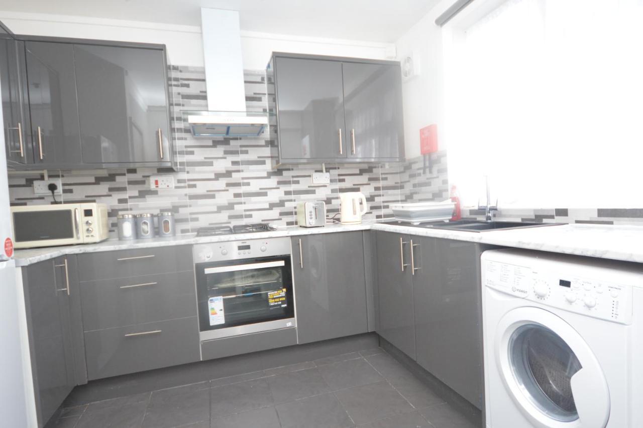 Beautiful Two Bedroom Flat In Brixton Appartement Londen