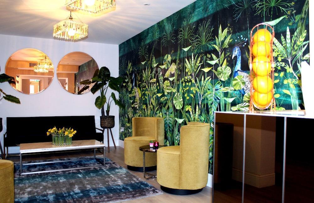 1 Craven Hill Gardens Apart-hotel 4*