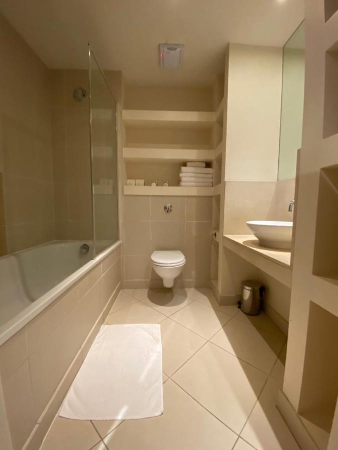 Hommey Luxury - Canary Wharf *