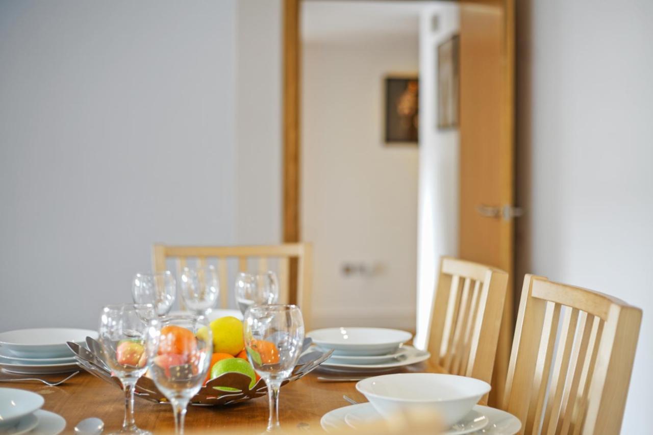 Apartment Modern In Bayswater Free Wifi & Aircon By Aparts