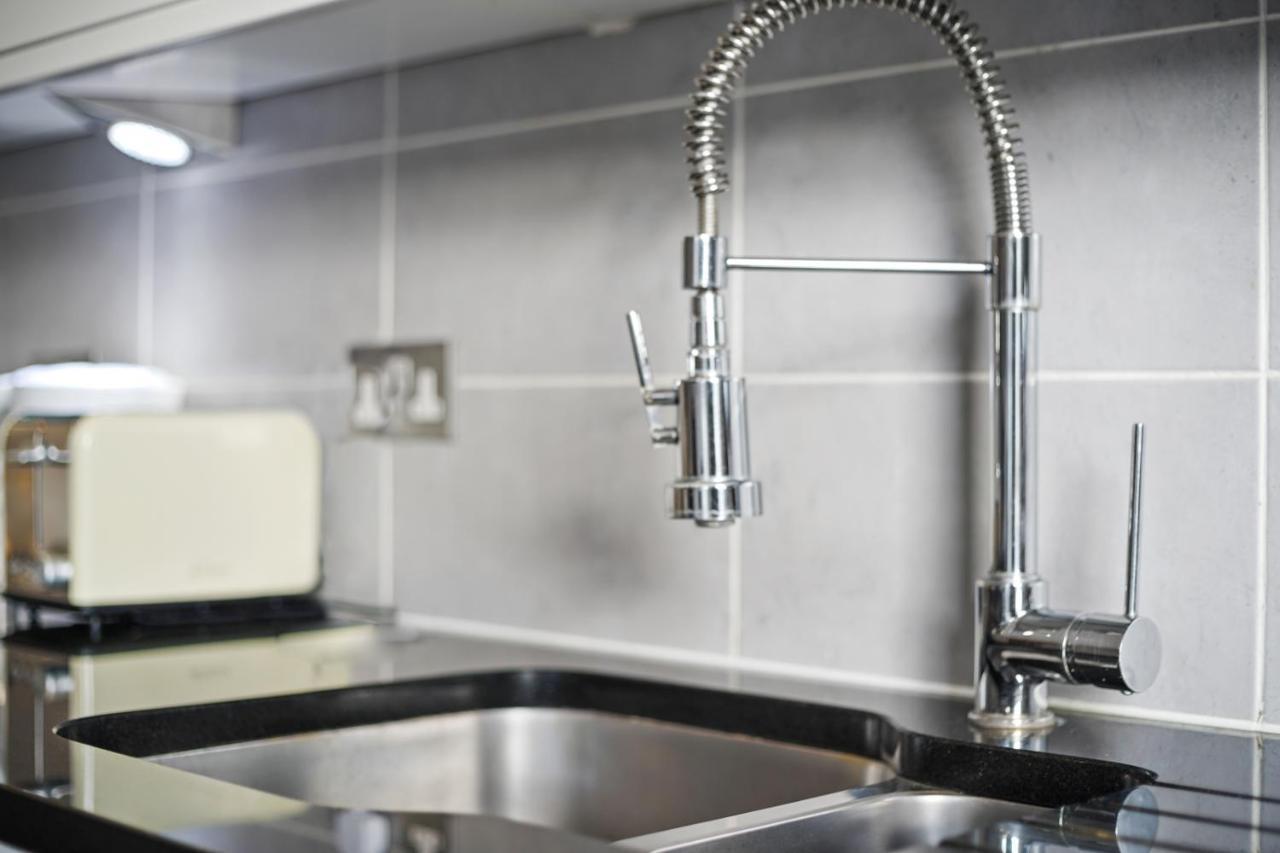 Apartamento Modern In Bayswater Free Wifi & Aircon By Aparts *