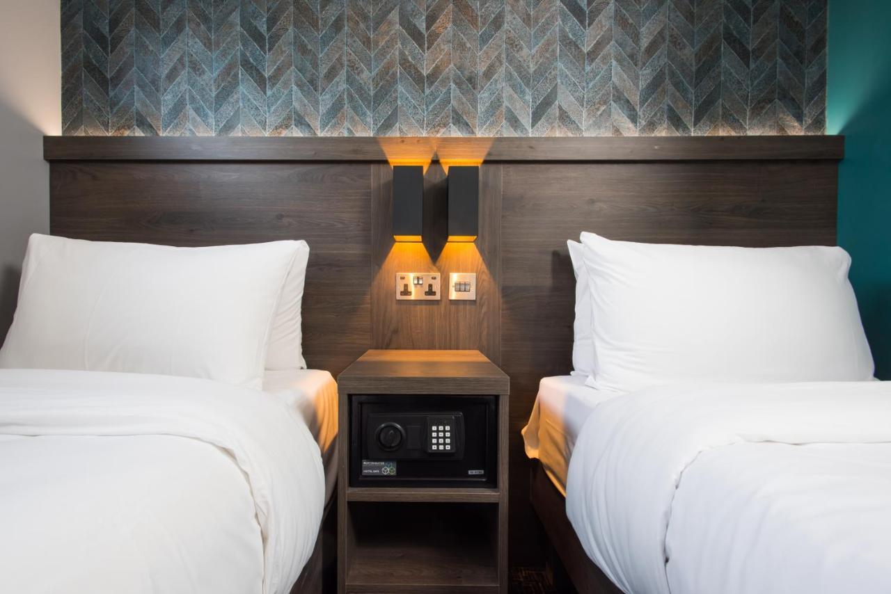 Hotel Brit Elephant Castle 3*