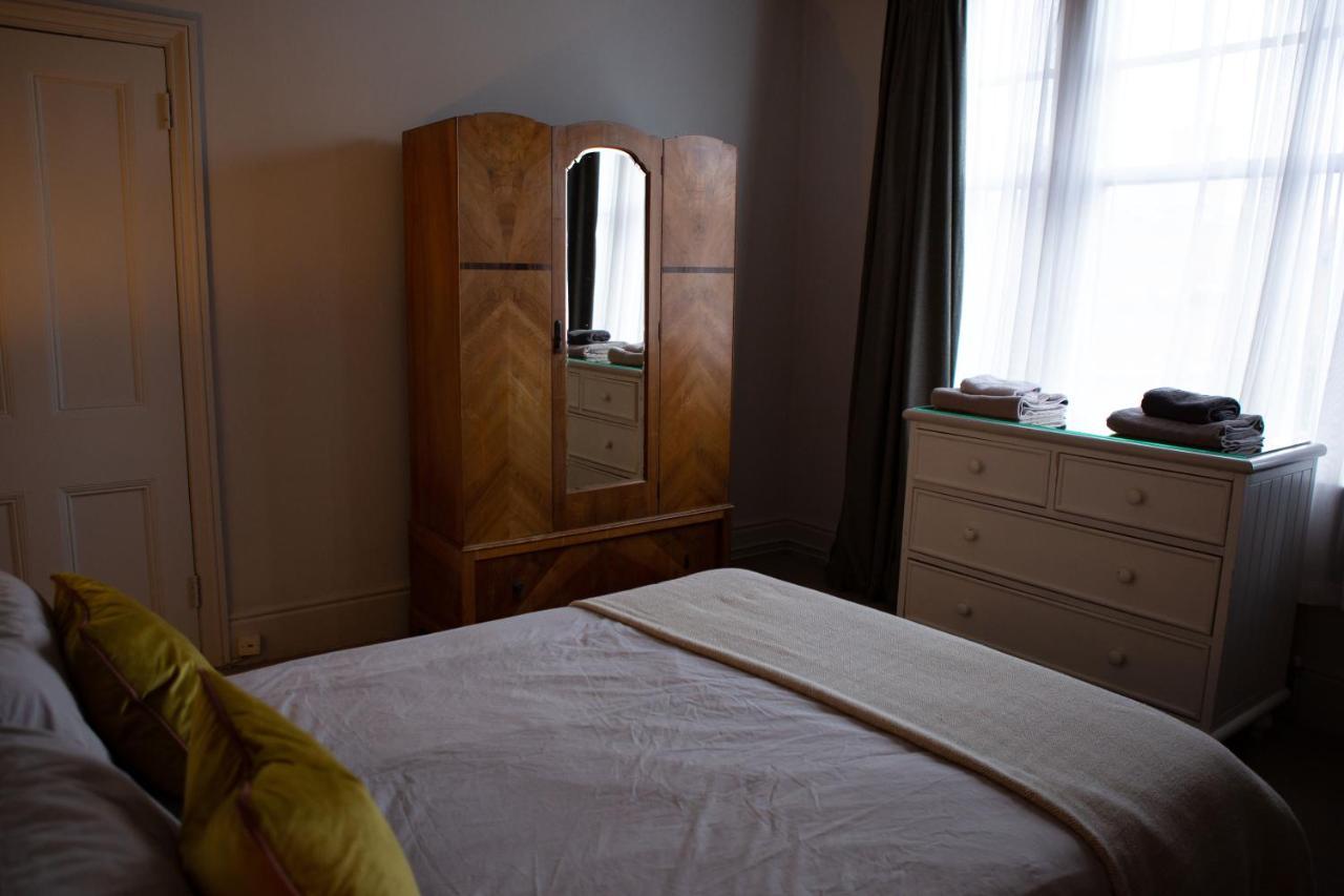 The Pear Tree Guest house London