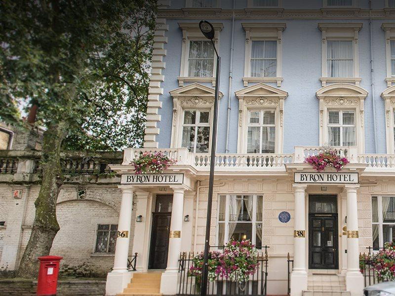 Byron Hotel