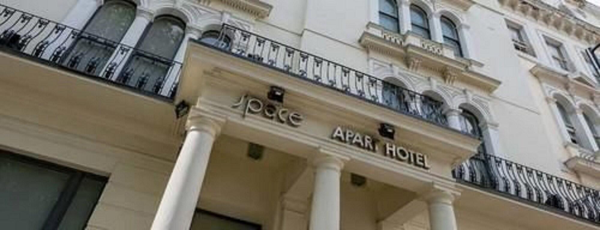 Space 4* Londres