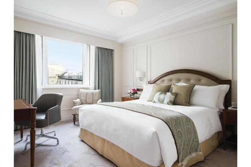 The Langham 5*