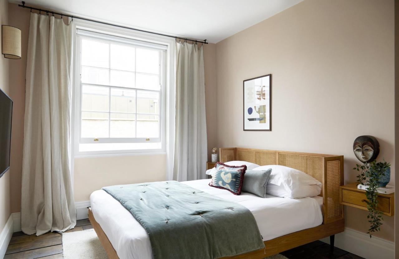 Luxurious 1 Bedroom - Minutes From Angel Tube St. Apartment