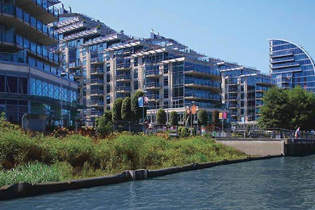 Battersea Reach Luxury Riverside Appartement *