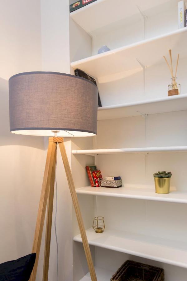 Caledonian - Bright One-bedroom With Private Decked Garden Londres